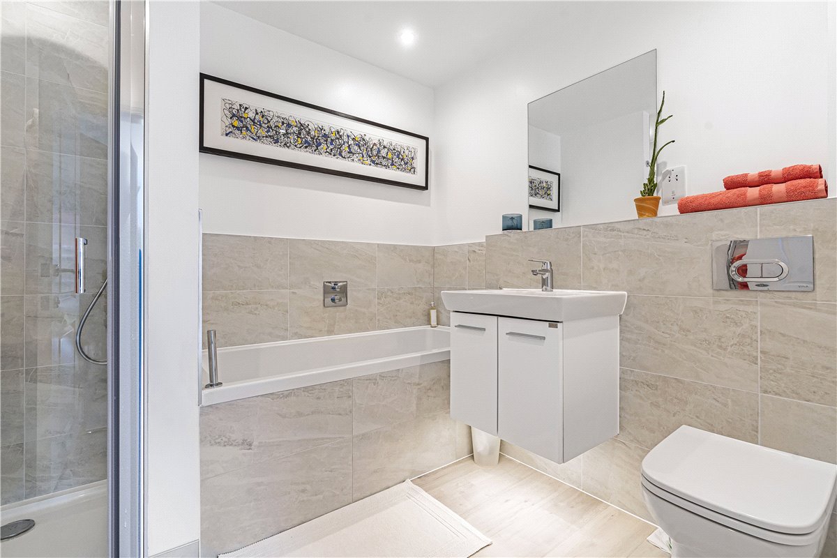 2 bedroom Flat, Cumnor Hill, Oxford, OX2 - Sold, Image 4