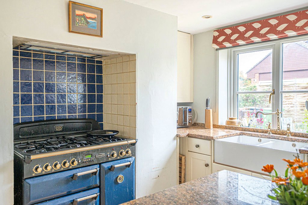 5 bedroom House, Hurstbourne Priors, Whitchurch, RG28 - Available, Image 14