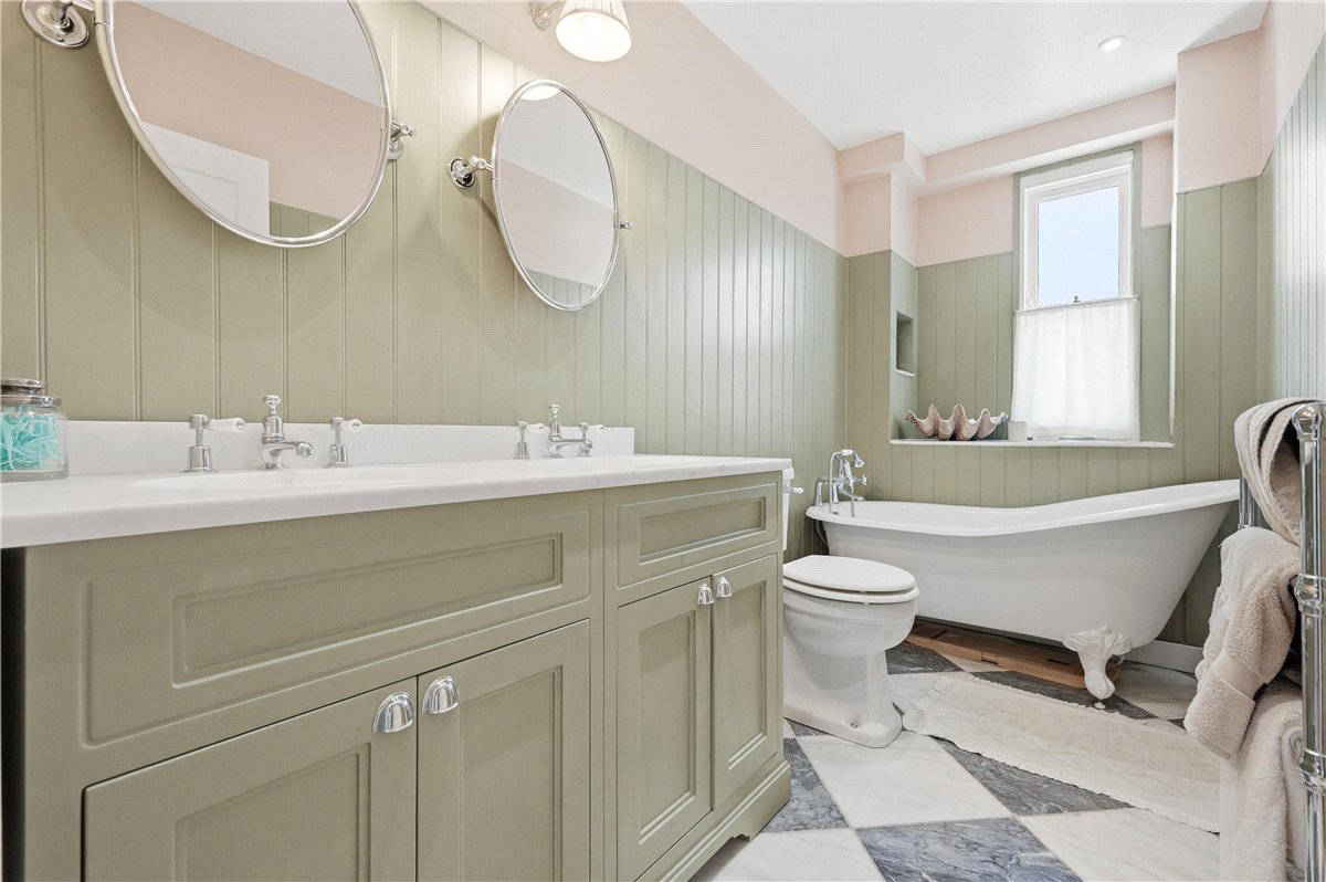 6 bedroom House, Delaford Street, London, SW6 - Available, Image 20