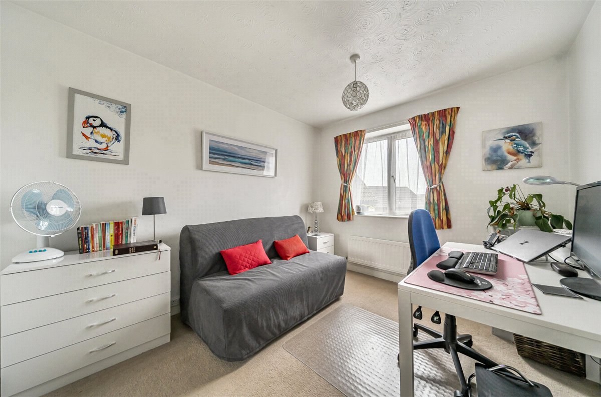 3 bedroom House, Squires Hill Close, Woodshaw, SN4 - Available, Image 4