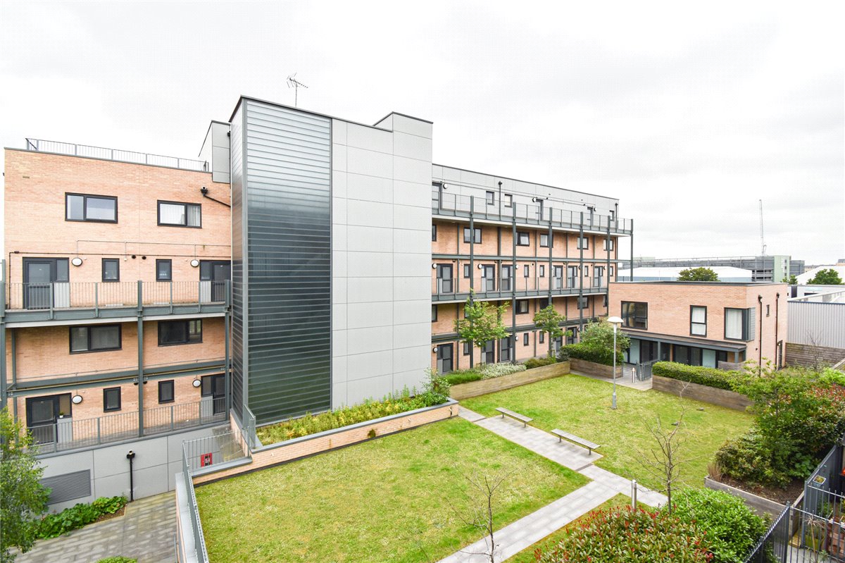 2 bedroom Flat, Flamsteed Close, Cambridge, CB1 - , Image 1