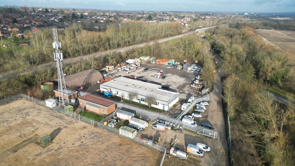 77101 Sq Ft, 124 Bletchley Road, Milton Keynes, MK17 - Available, Image 1