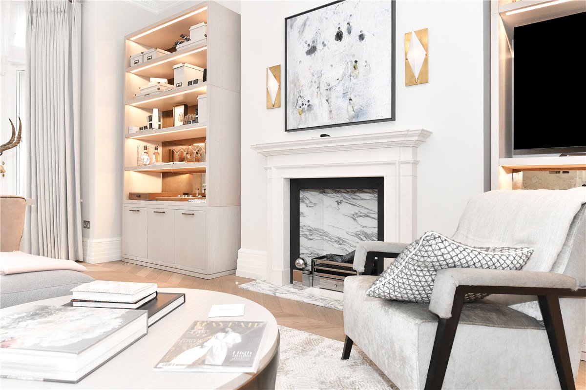 2 bedroom Flat, Mount Street, Mayfair, W1K - Available, Image 6