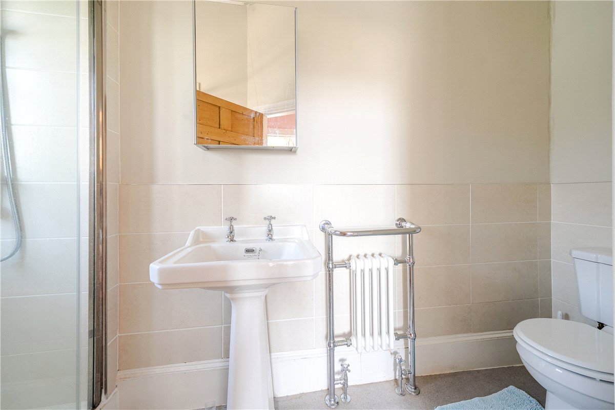 2 bedroom House, The Green, Marlborough, SN8 - Sold, Image 9