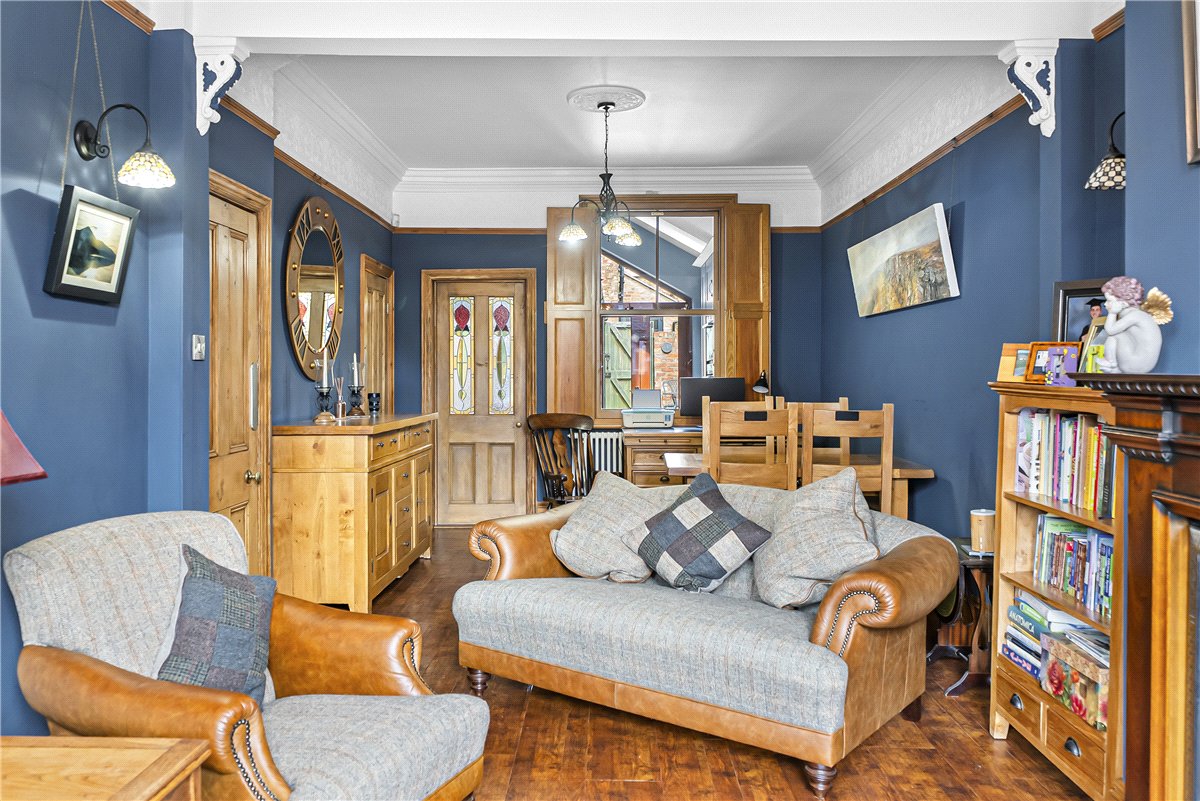 4 bedroom House, Cameron Grove, York, YO23 - Available, Image 4