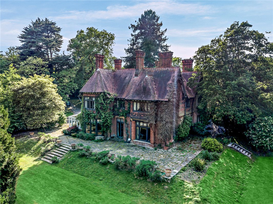 5.5 Sq Ft Country Estate, Priest Hill, Old Windsor, SL4 - Available, Image 23