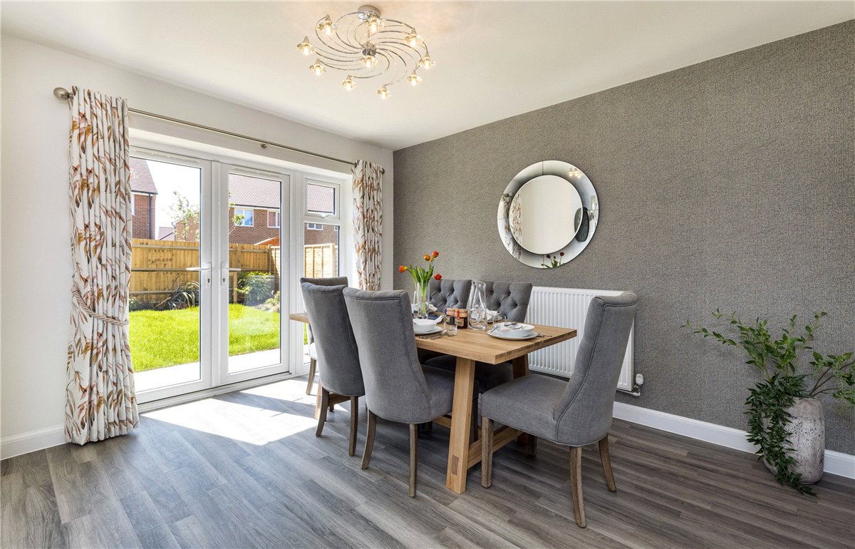 3 bedroom House, Princess Gardens, Bishops Green, RG20 - Available, Image 15