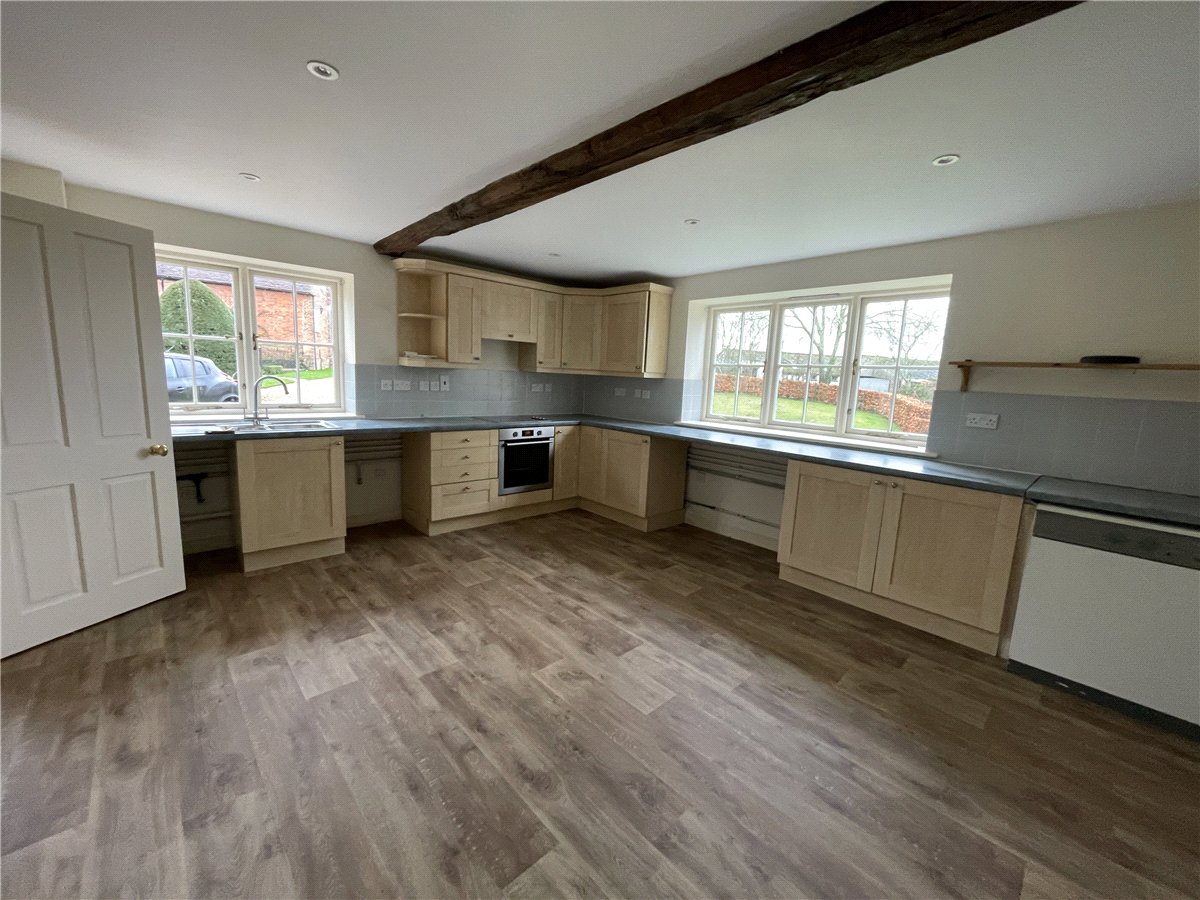 2 bedroom House, Hopgoods Green, Bucklebury, RG7 - Available, Image 12