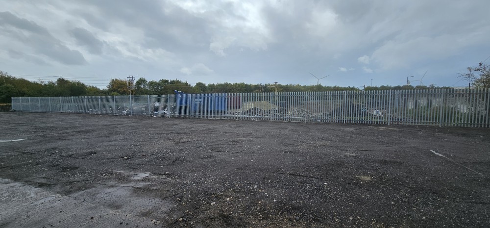 2.57 acres, 18 Hume Avenue, Tilbury, RM18 - Available, Image 3