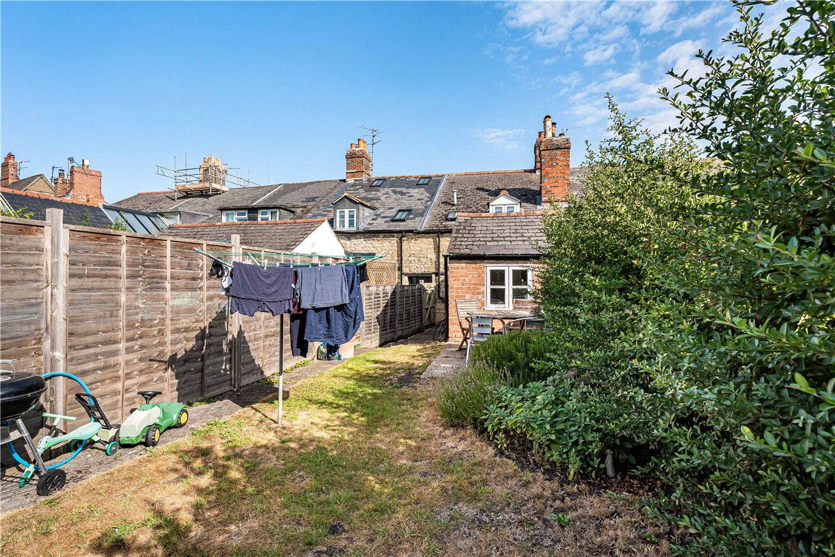 2 bedroom House, Mill Road, Wolvercote, OX2 - , Image 12