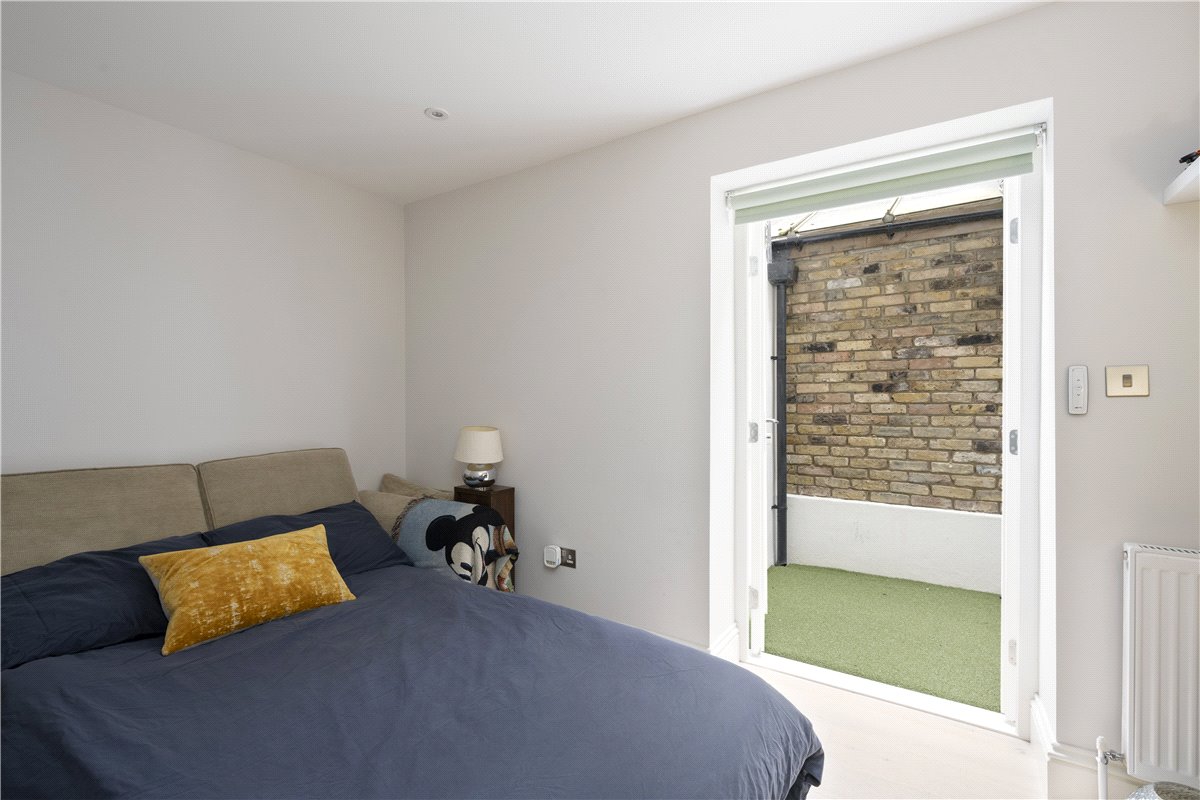 3 bedroom Flat, Nightingale Triangle, Balham, SW12 - Sold, Image 11