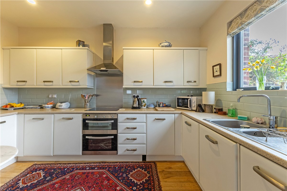 3 bedroom House, Derwent Way, York, YO10 - Available, Image 11