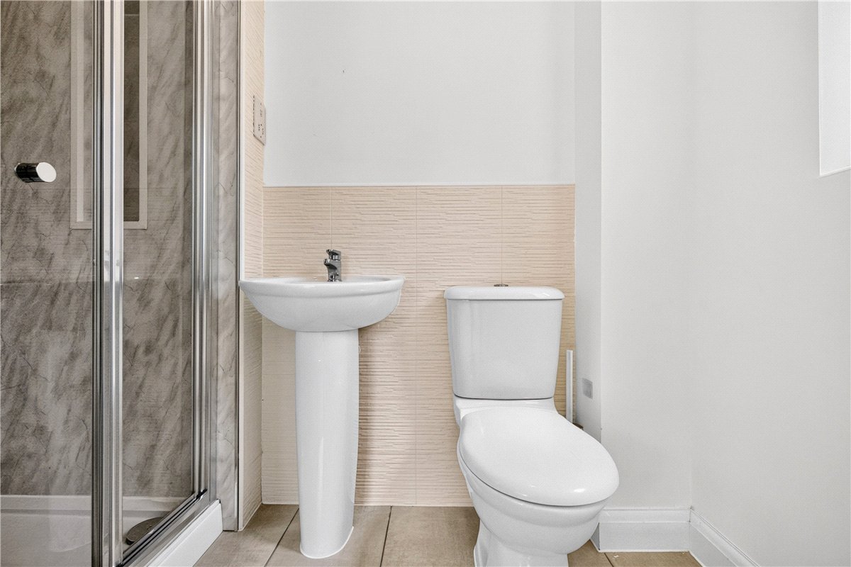 3 bedroom House, Windsor Way, Measham, DE12 - Available, Image 7