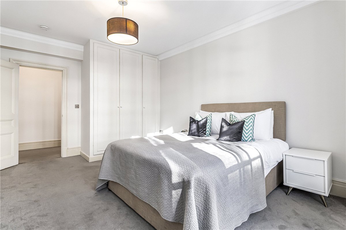 2 bedroom Flat, New Cavendish Street, London, W1W - Available, Image 9