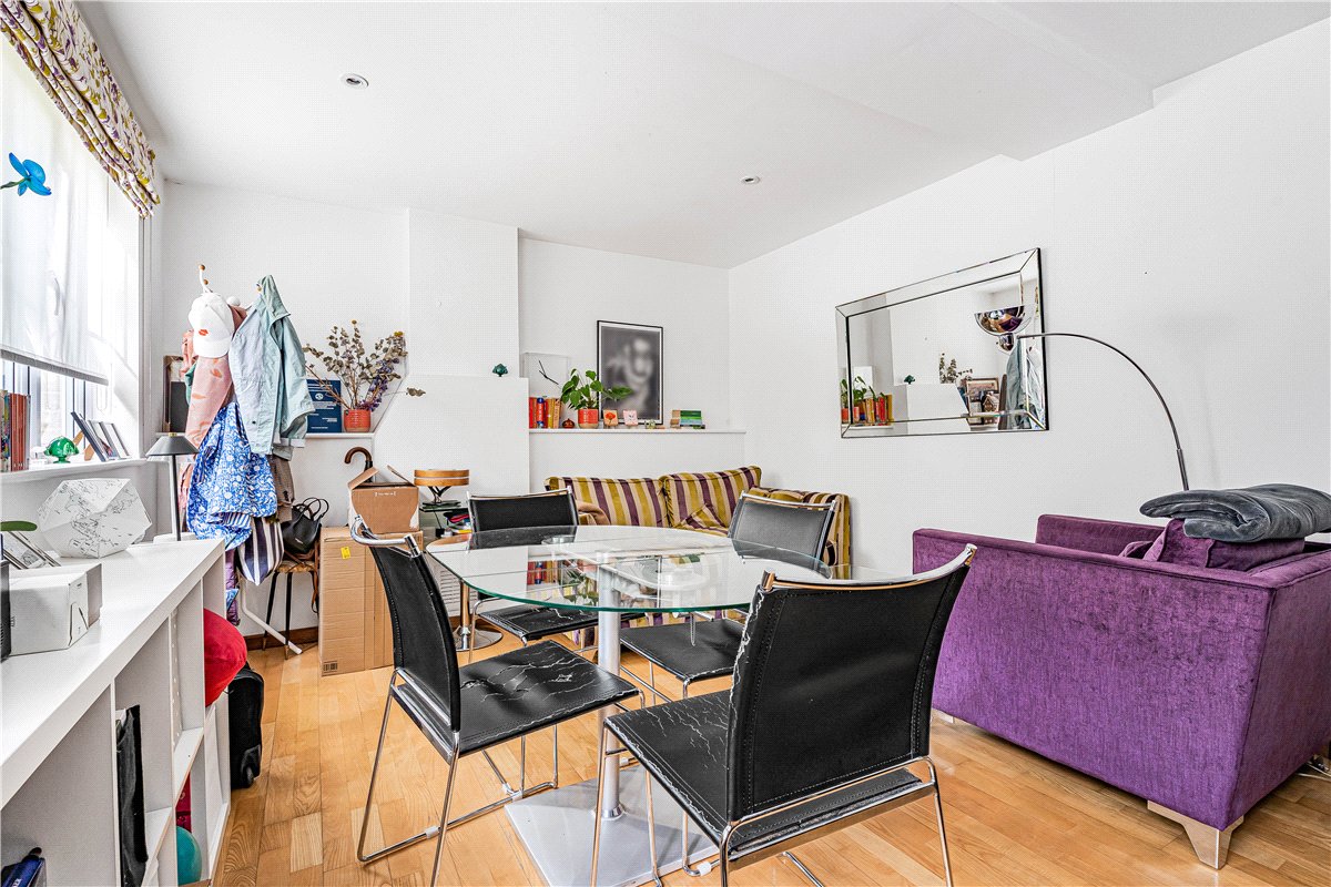 1 bedroom House, Walton Crescent, Oxford, OX1 - , Image 8