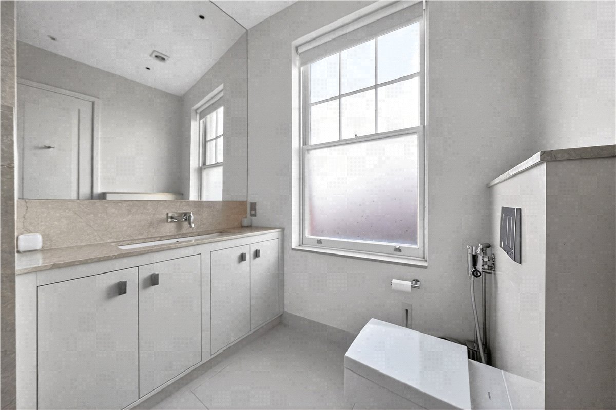 4 bedroom Flat, Wynnstay Gardens, Kensington, W8 - Available, Image 22