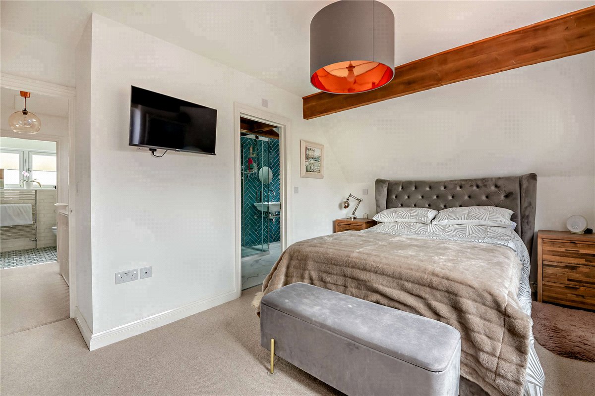 4 bedroom House, Crookham Hill, Crookham Common, RG19 - Sold STC, Image 11