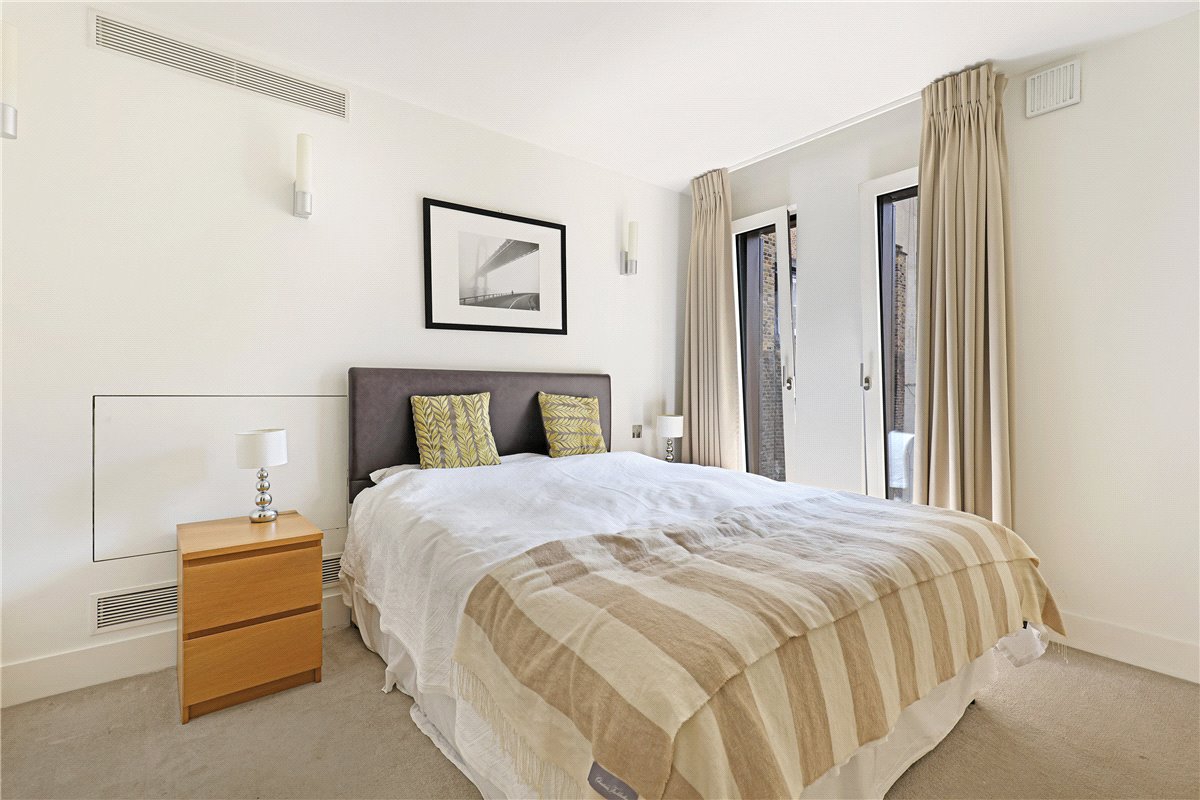 2 bedroom Flat, Weymouth Street, London, W1W - Available, Image 2