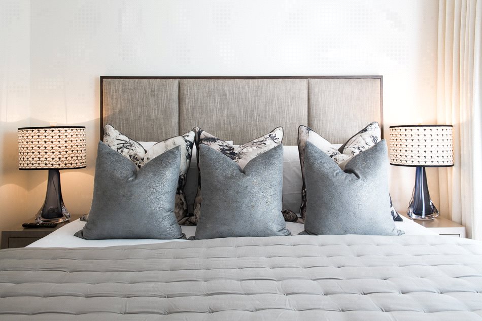 2 bedroom Flat, Duke Street, Mayfair, W1K - Available, Image 9
