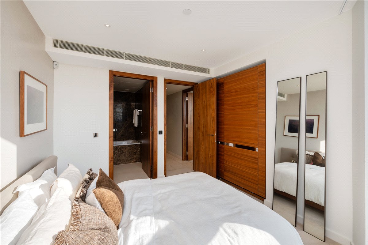 4 bedroom Flat, Waterfront Drive, Chelsea Waterfront, SW10 - Available, Image 7