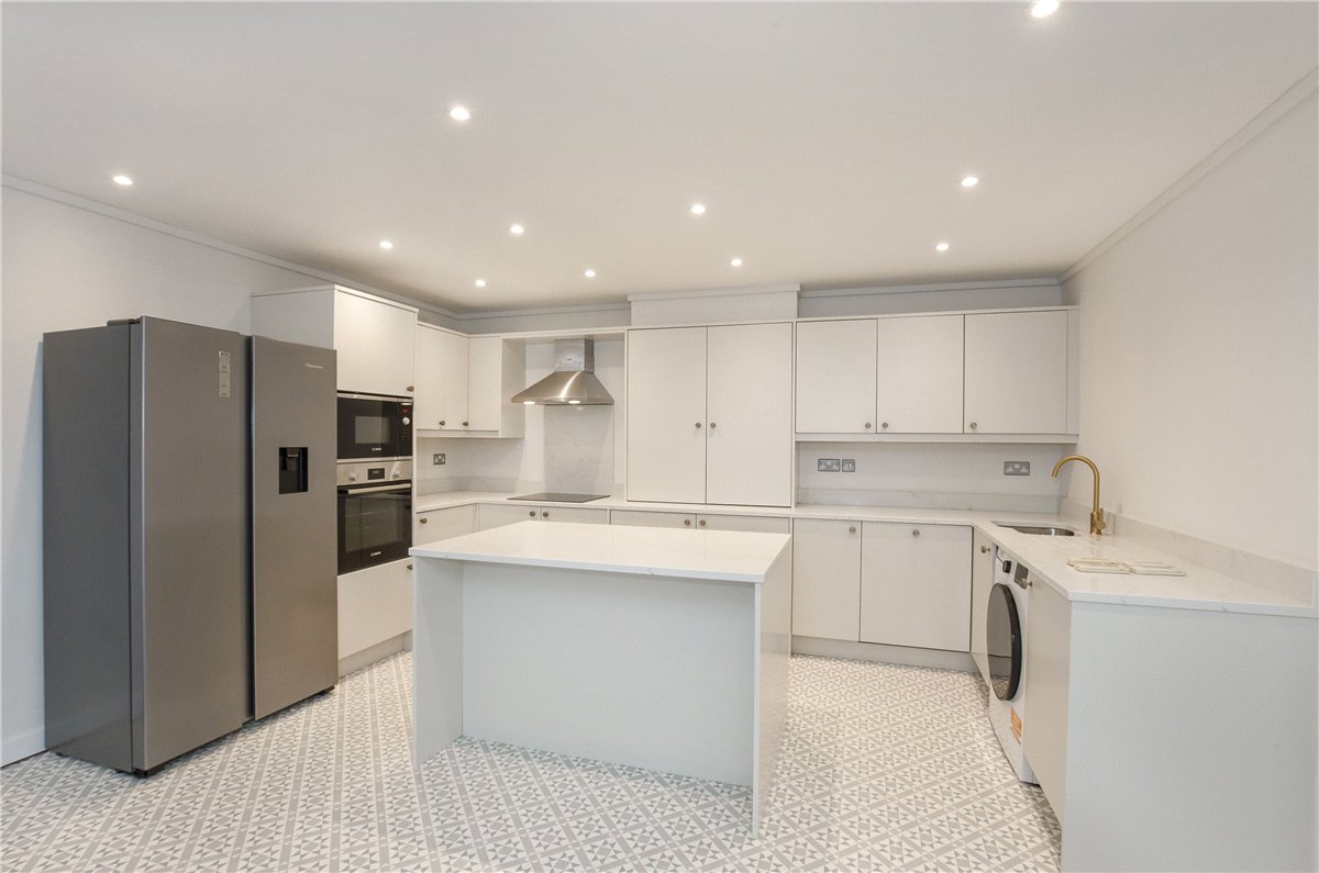 2 bedroom House, Hookstone Drive, Harrogate, HG2 - Available, Image 9