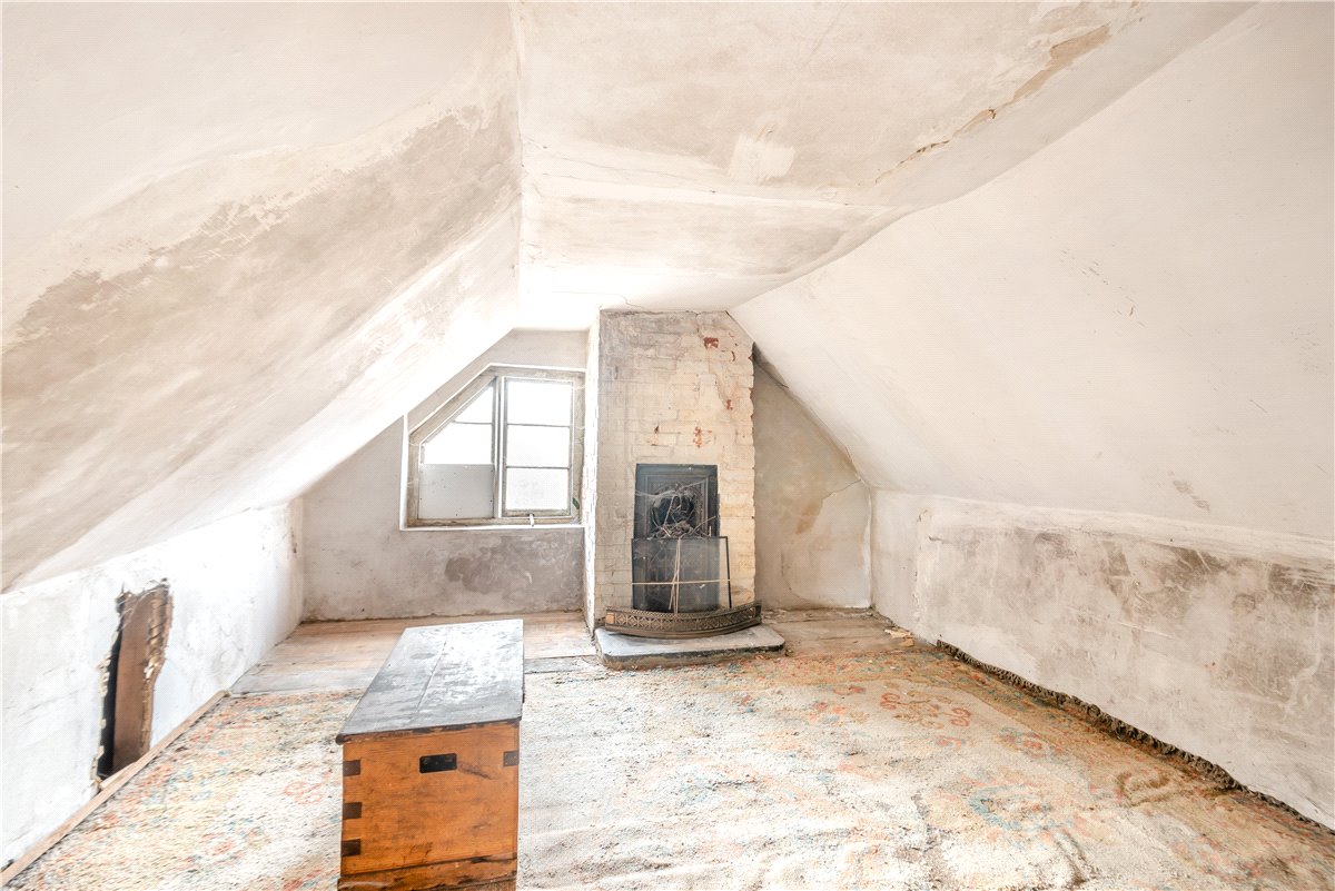 4 bedroom House, Station Road, Petersfield, GU31 - Sold, Image 5