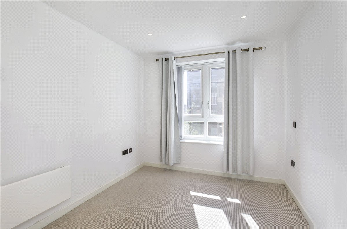 2 bedroom Flat, Leetham House, Leetham Lane, YO1 - Available, Image 3