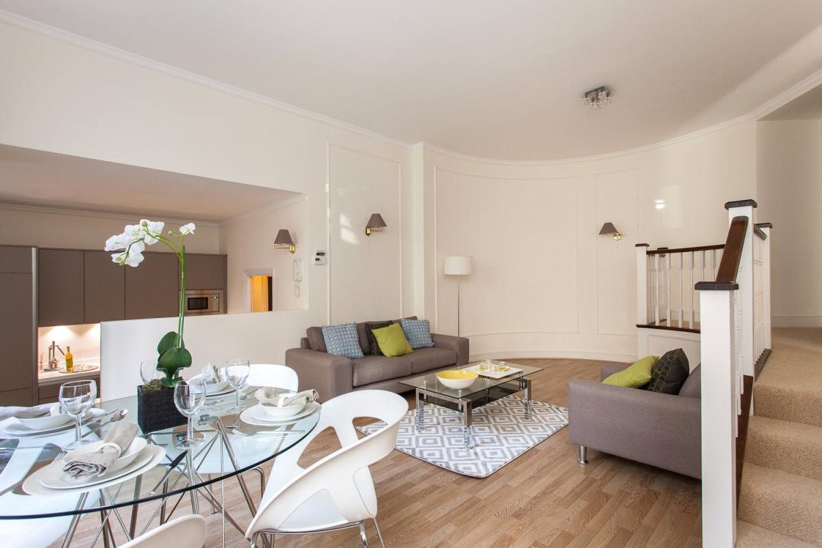 2 bedroom Flat, Mansfield Street, London, W1G - Available, Image 1