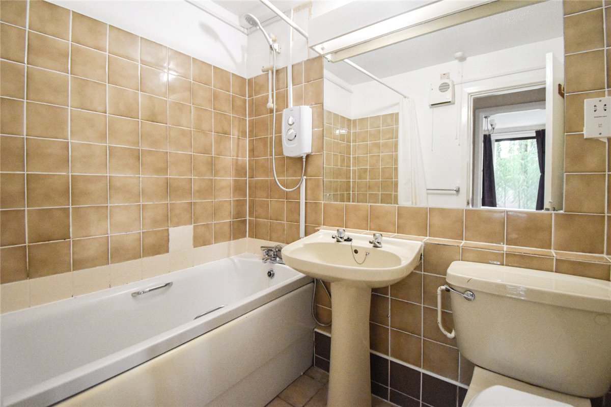 1 bedroom Flat, Midsummer Court, Manhattan Drive, CB4 - , Image 3