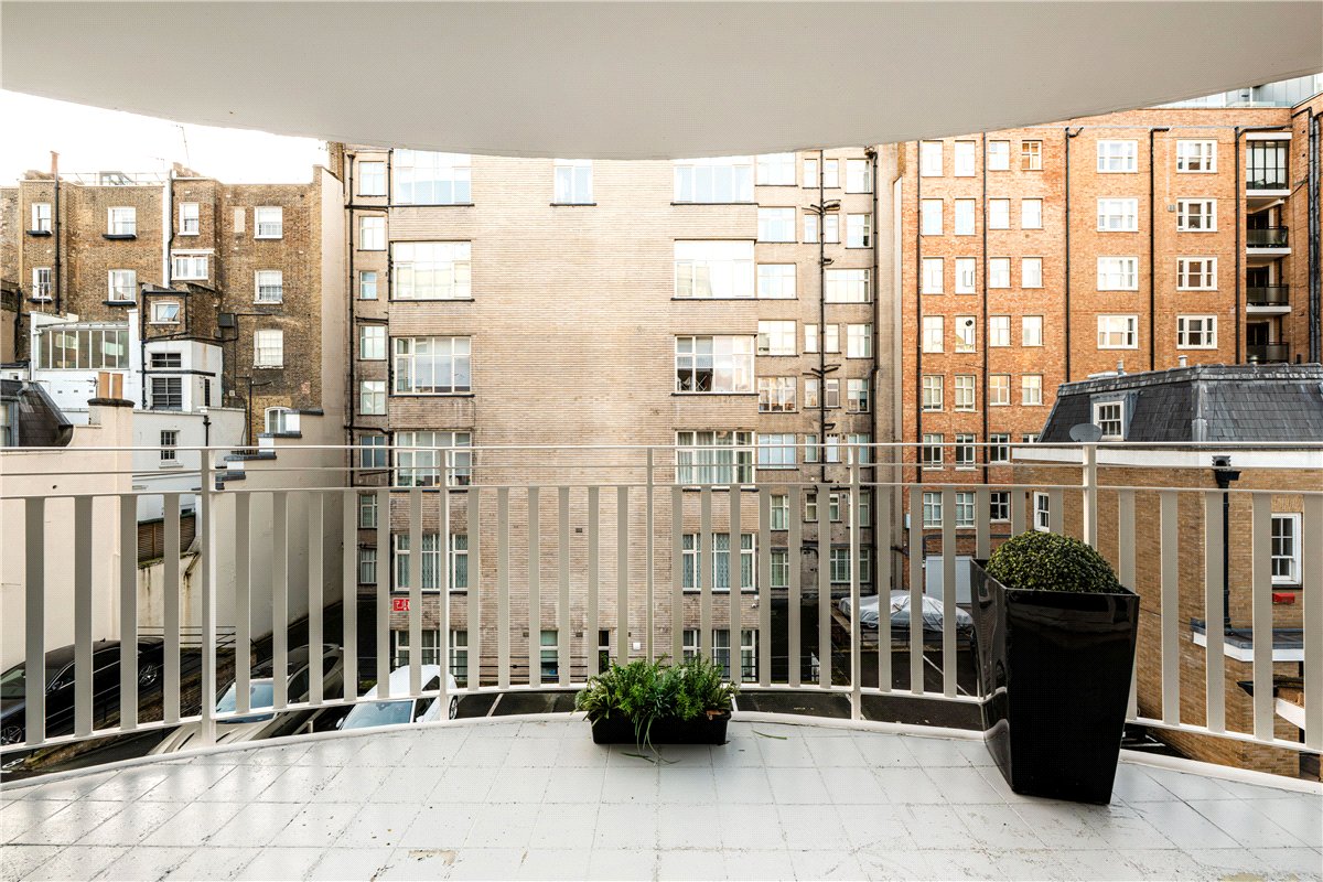 3 bedroom Flat, William Mews, Belgravia, SW1X - Available, Image 25