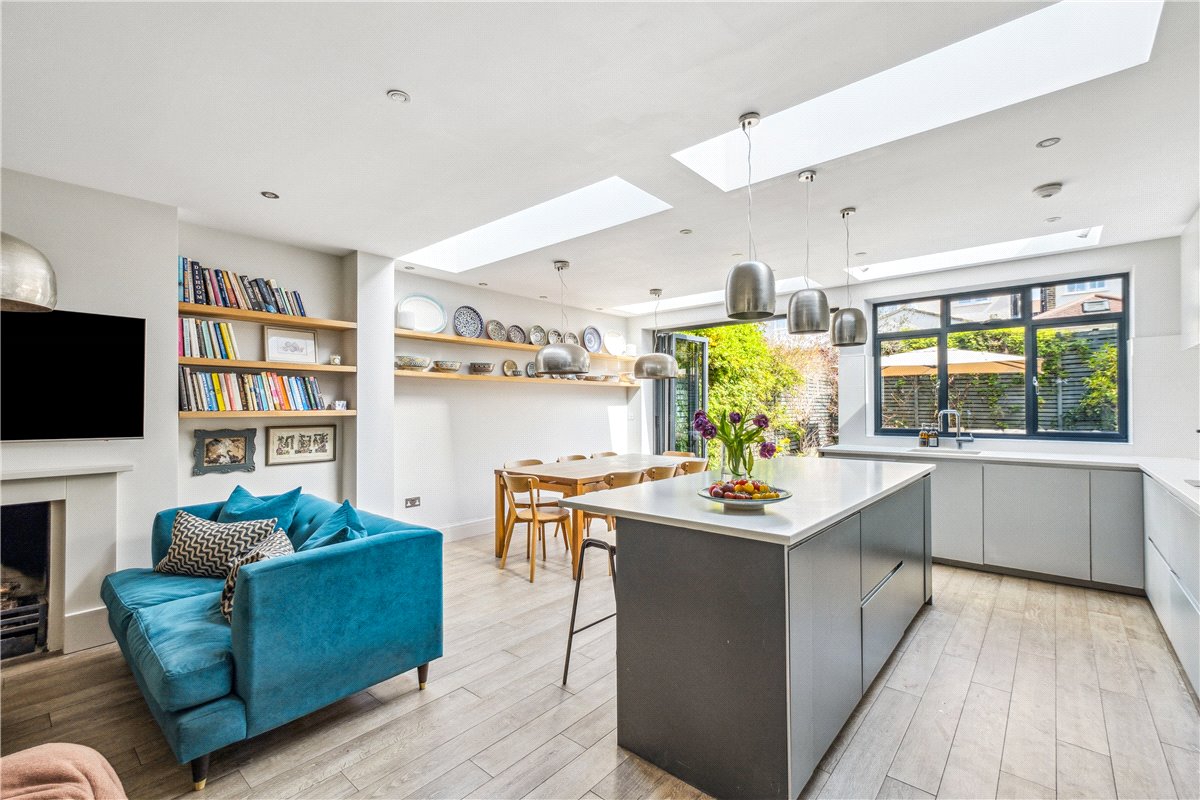 4 bedroom House, Marham Gardens, London, SW18 - Sold