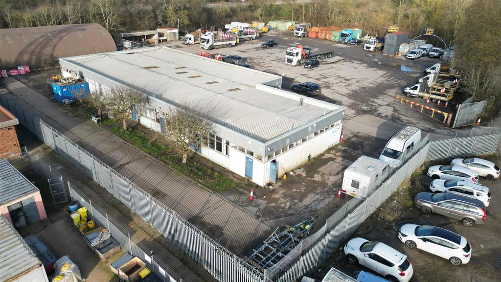 77101 Sq Ft, 124 Bletchley Road, Milton Keynes, MK17 - Available, Image 4