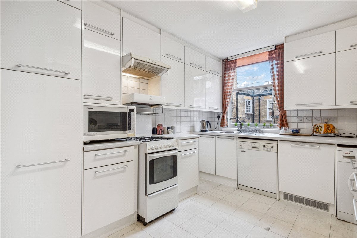 3 bedroom Flat, New Cavendish Street, London, W1G - Sold, Image 5