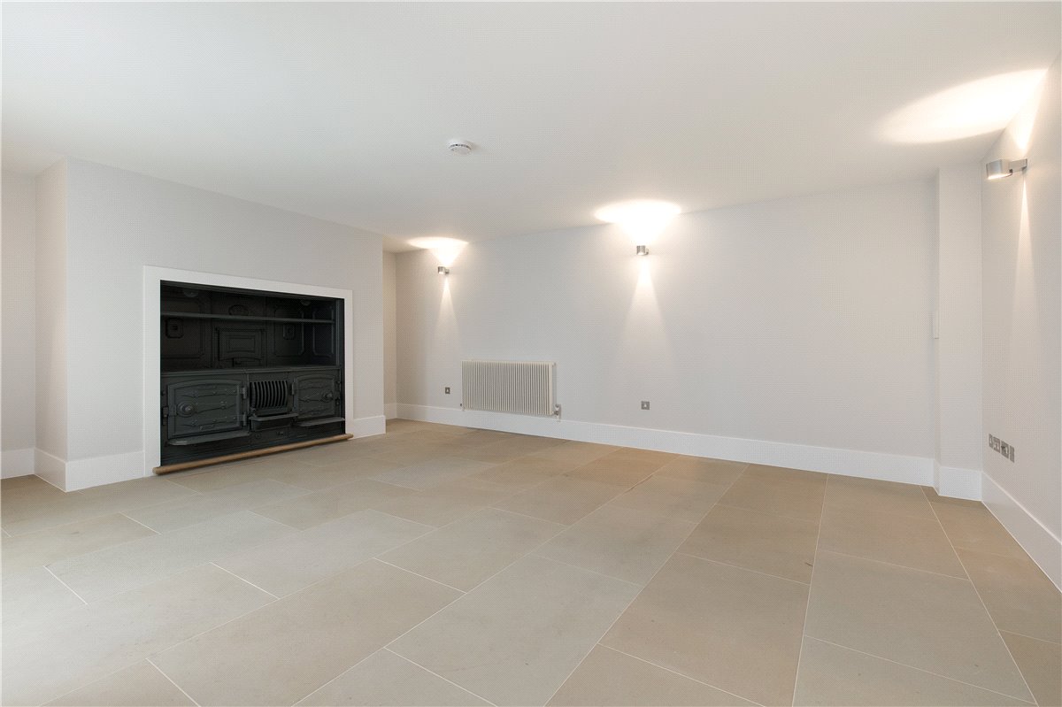 2 bedroom Flat, Great Cumberland Place, Marylebone, W1H - Available, Image 13