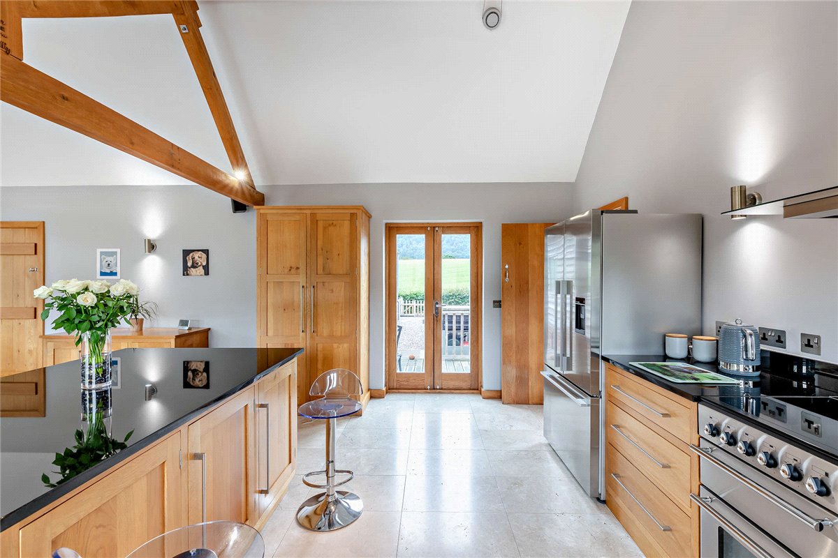 4 bedroom House, Trewern, Welshpool, SY21 - Available, Image 11