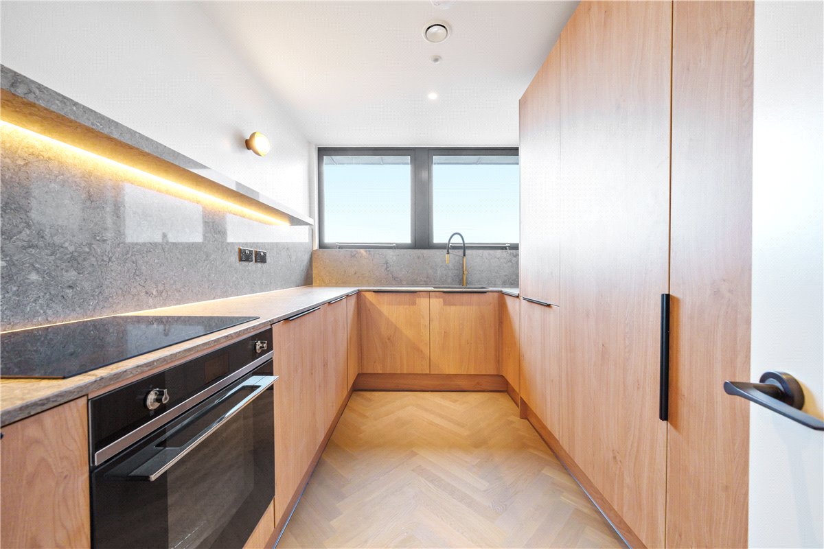 1 bedroom Flat, Parsonage Lane, Bath, BA1 - , Image 3