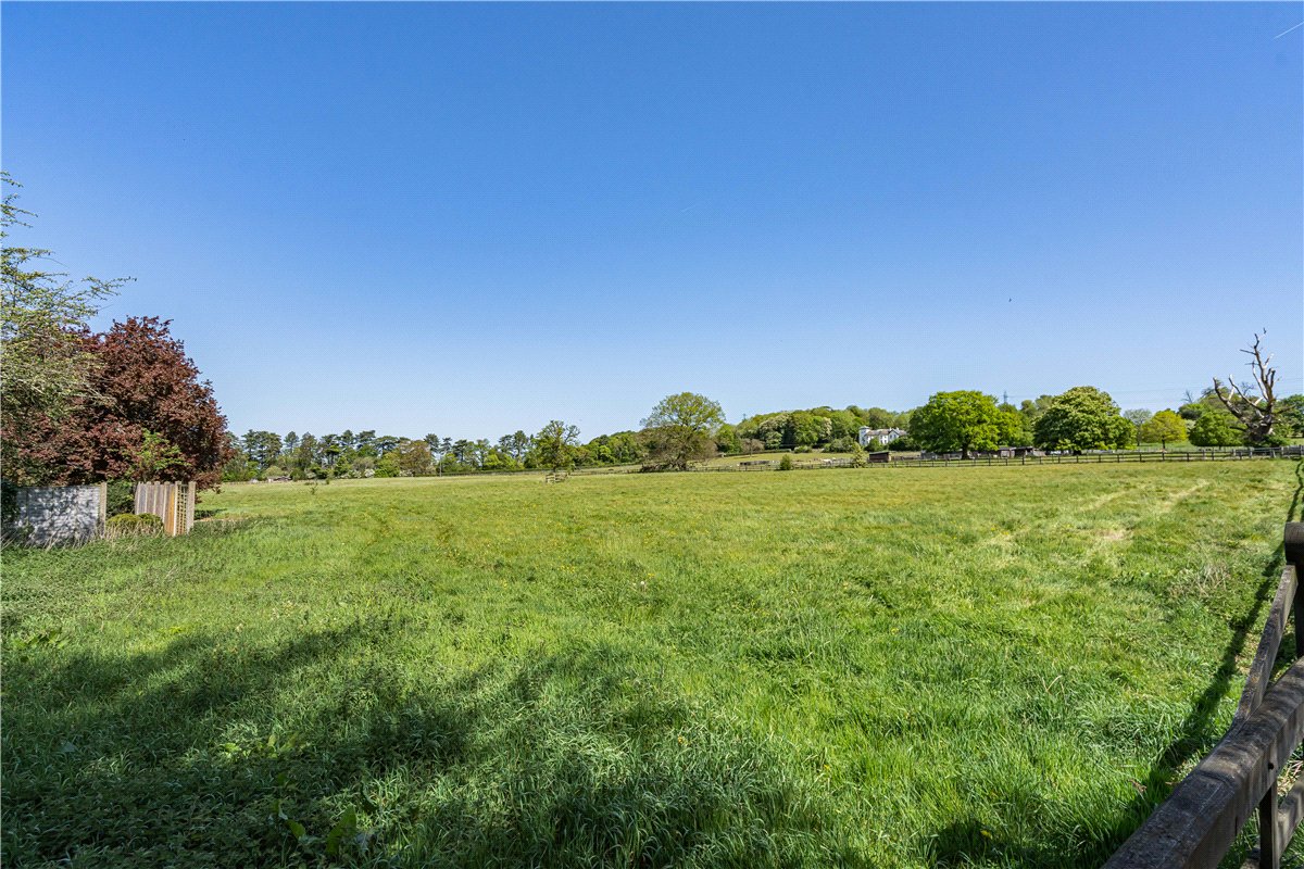 4 bedroom Cottage, Aylesbury Road, Great Missenden, HP16 - Available, Image 15