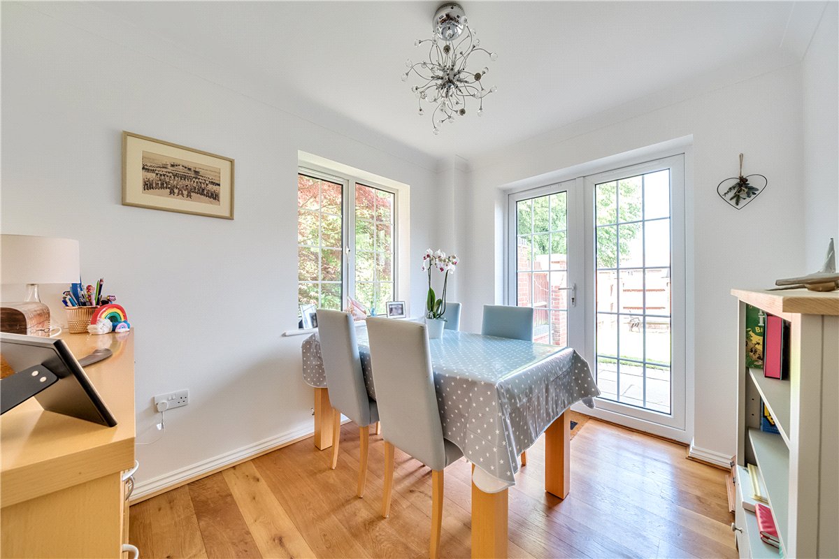 3 bedroom Residential, Burgage Field, Whitchurch, RG28 - Sold STC, Image 2