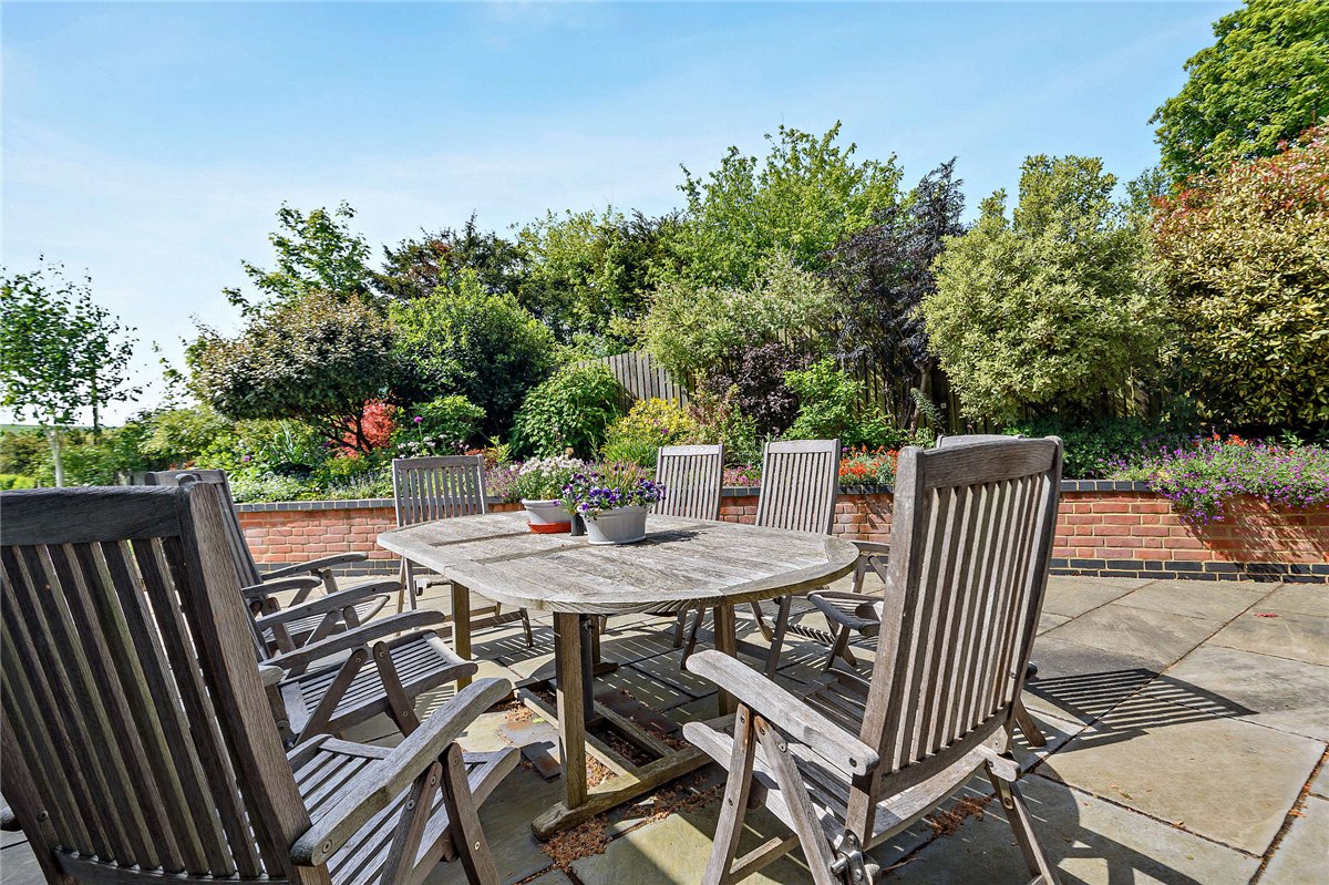 3 bedroom House, Fox's Lane, Kingsclere, RG20 - Available, Image 23