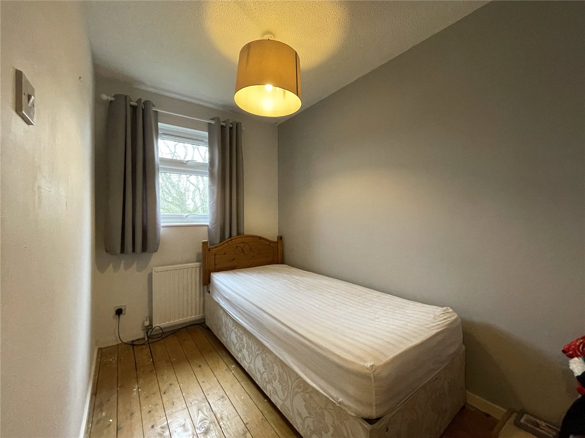 3 bedroom House, Thatcham, Berkshire, RG19 - , Image 6