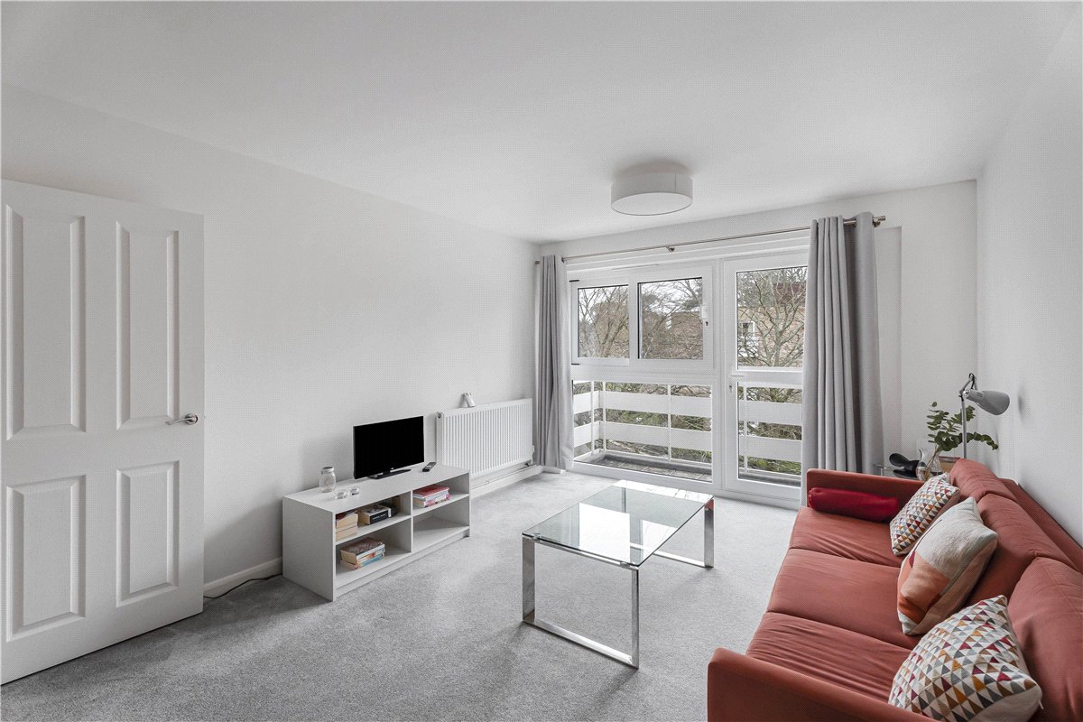 2 bedroom Flat, Cunliffe Close, Oxford, OX2 - Available, Image 1