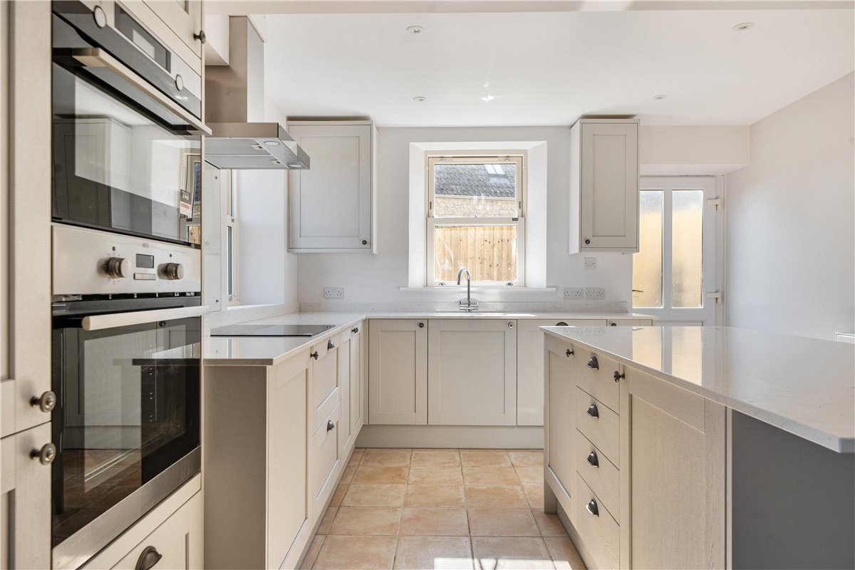 4 bedroom House, Bath Road, Colerne, SN14 - Available, Image 3