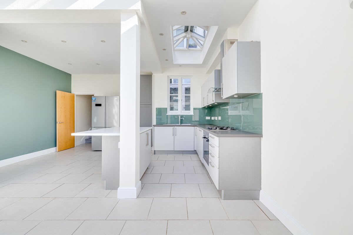 2 bedroom Flat, Deodar Road, London, SW15 - , Image 1