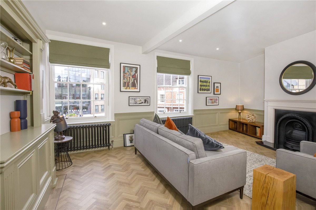 2 bedroom Flat, St. Saviours Place, York, YO1 - Let Agreed