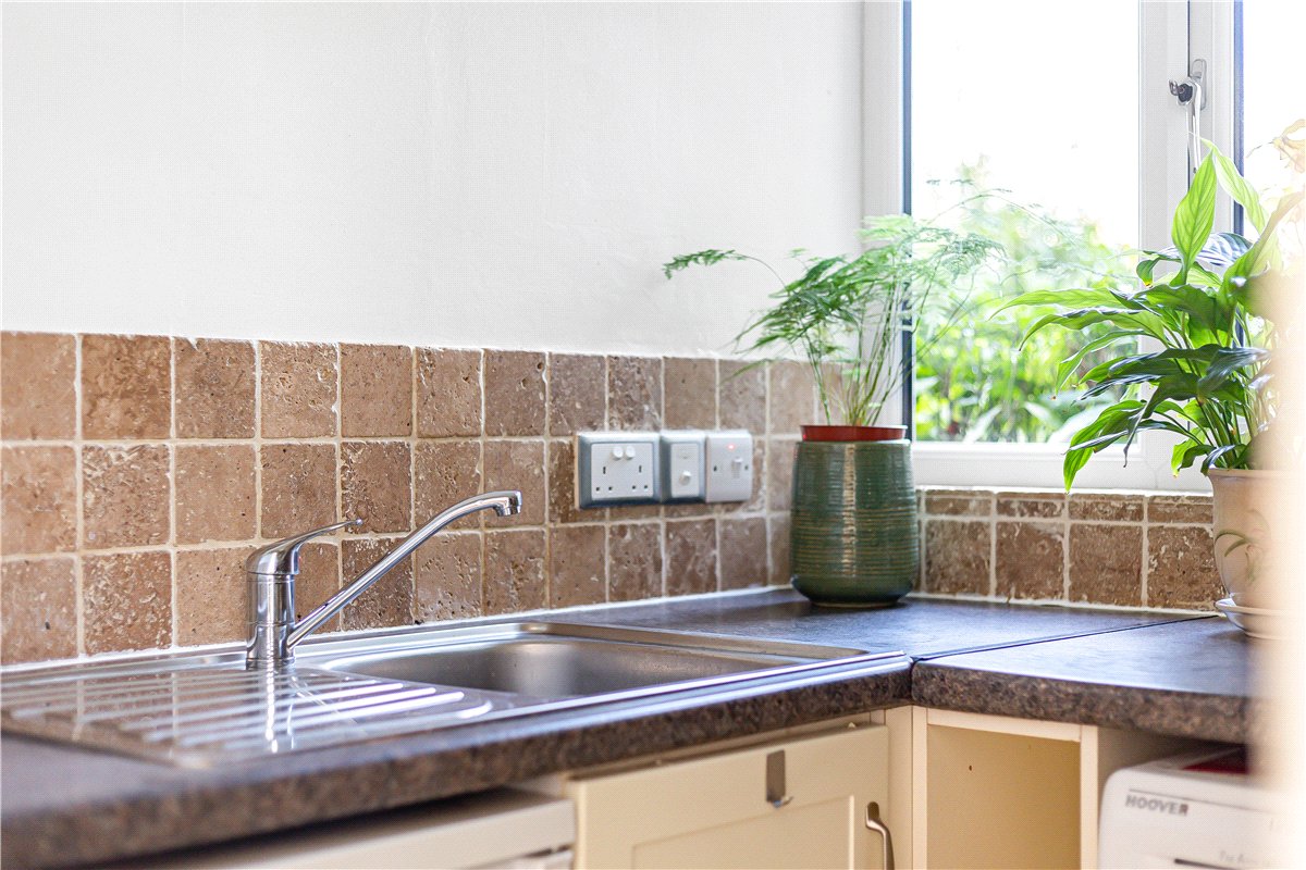 2 bedroom Flat, Sunderland Avenue, Oxford, OX2 - Let Agreed, Image 11