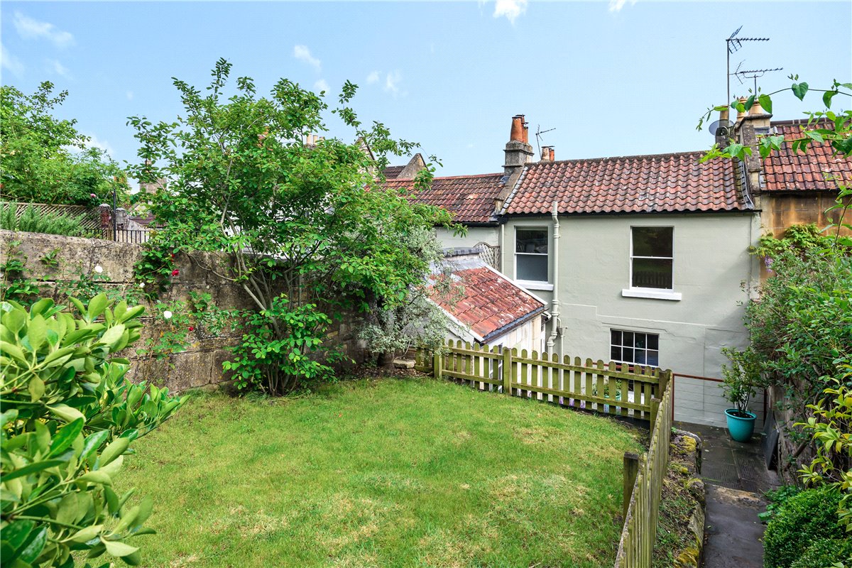 3 bedroom House, Prospect Place, Camden Road, BA1 - , Image 9