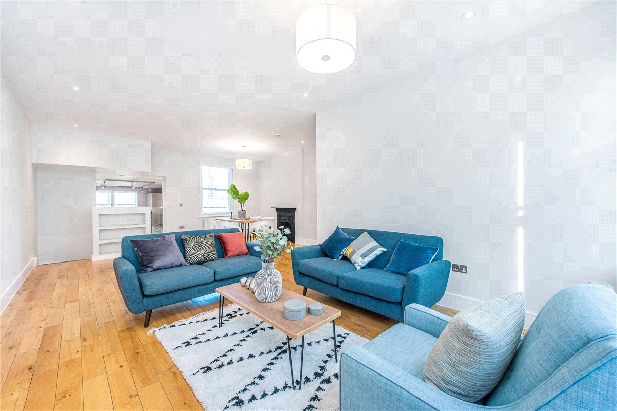 2 bedroom Flat, Marylebone High Street, Marylebone, W1U - Available