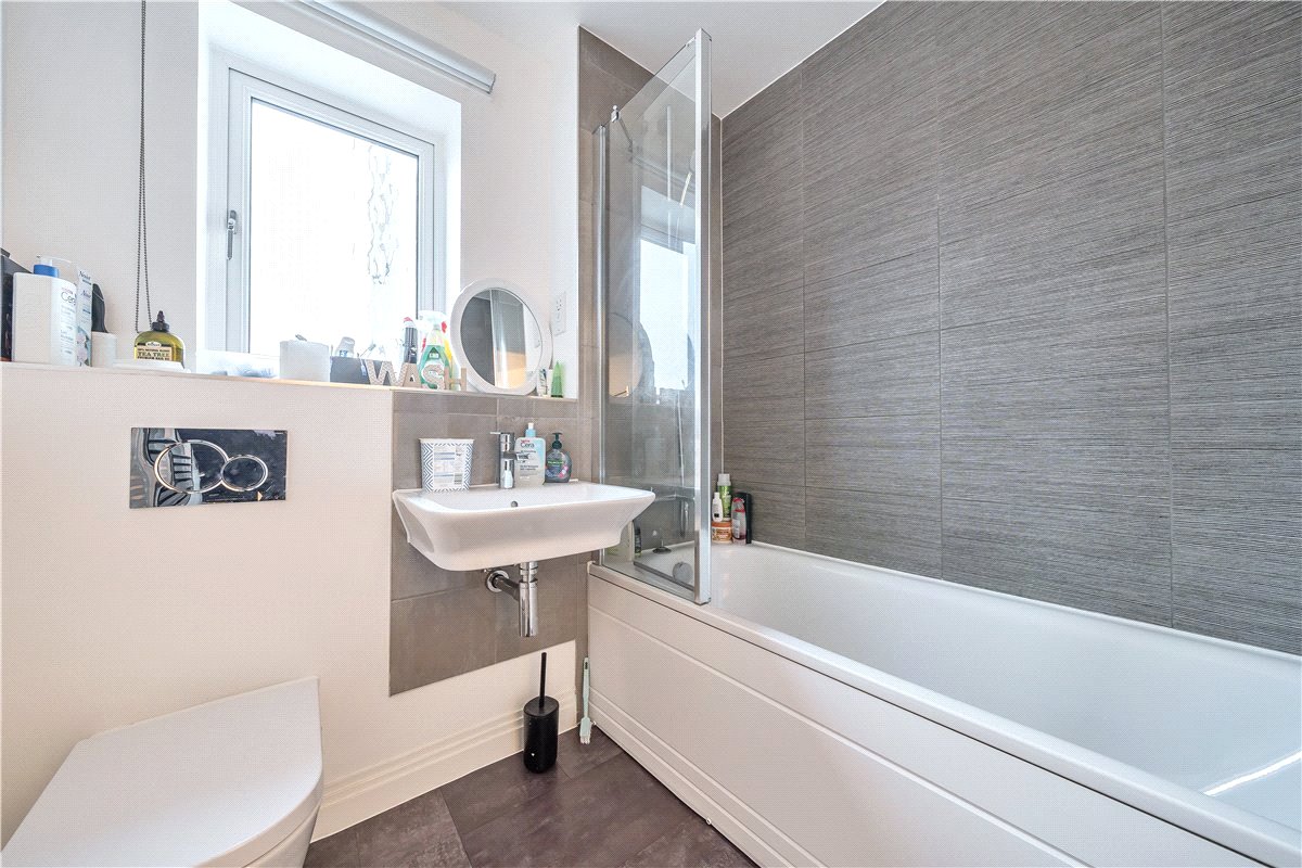 1 bedroom Flat, Croxden Way, Daventry, NN11 - Let Agreed, Image 2