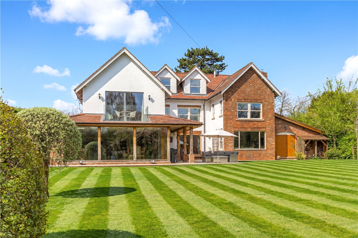 6 bedroom House, Top Lane, Copmanthorpe, YO23 - Available, Image 2