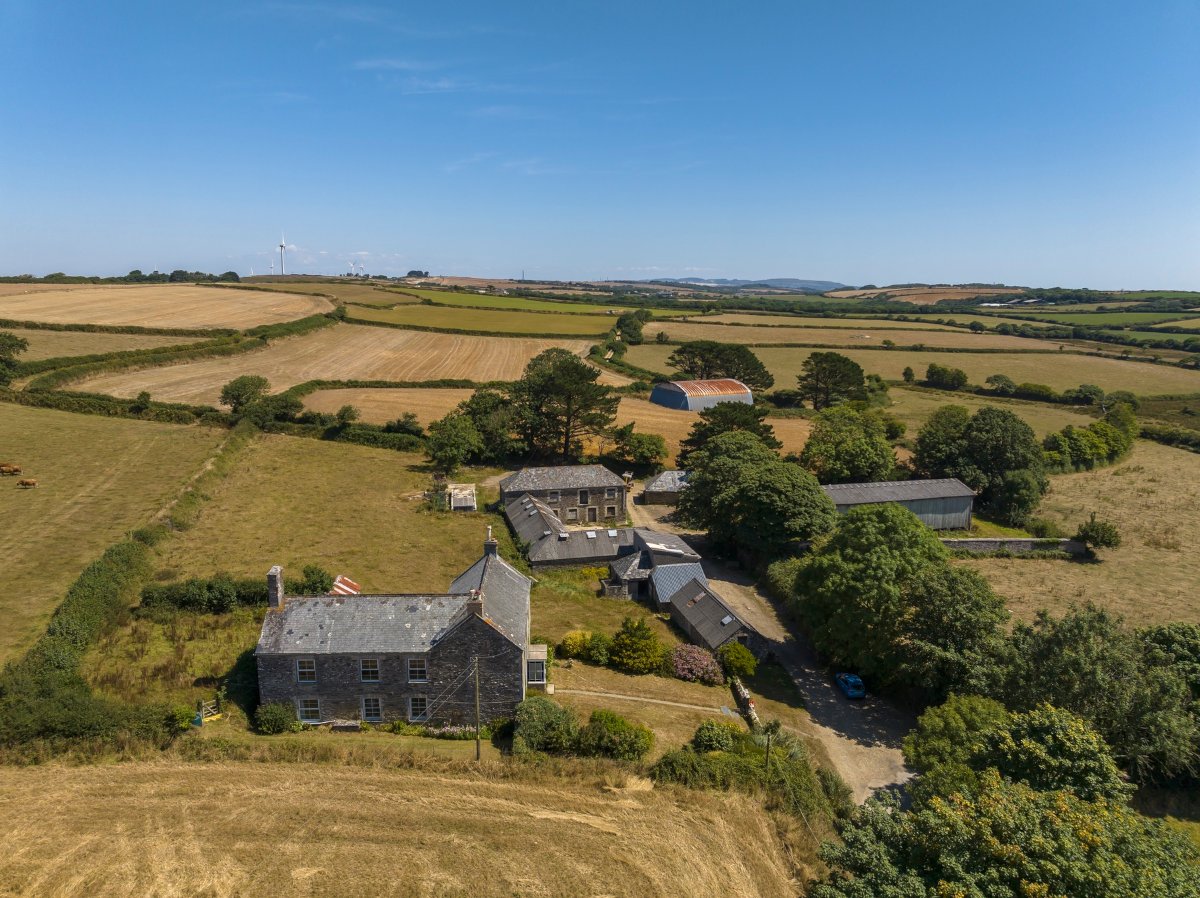 175.92  Farm, Zelah, Truro, TR4 - Sold